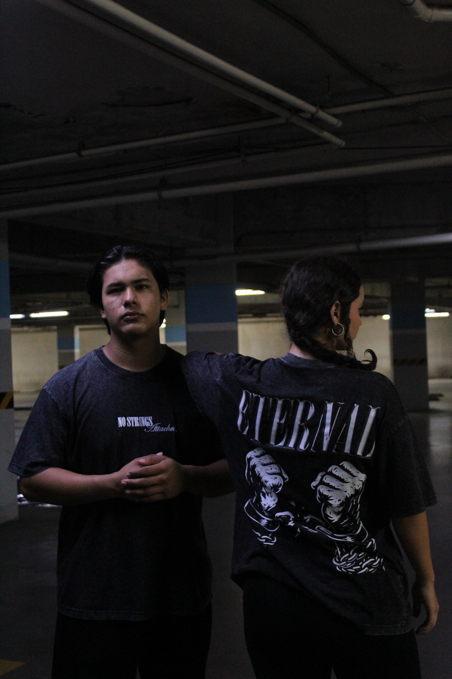 No Strings Attached Playera