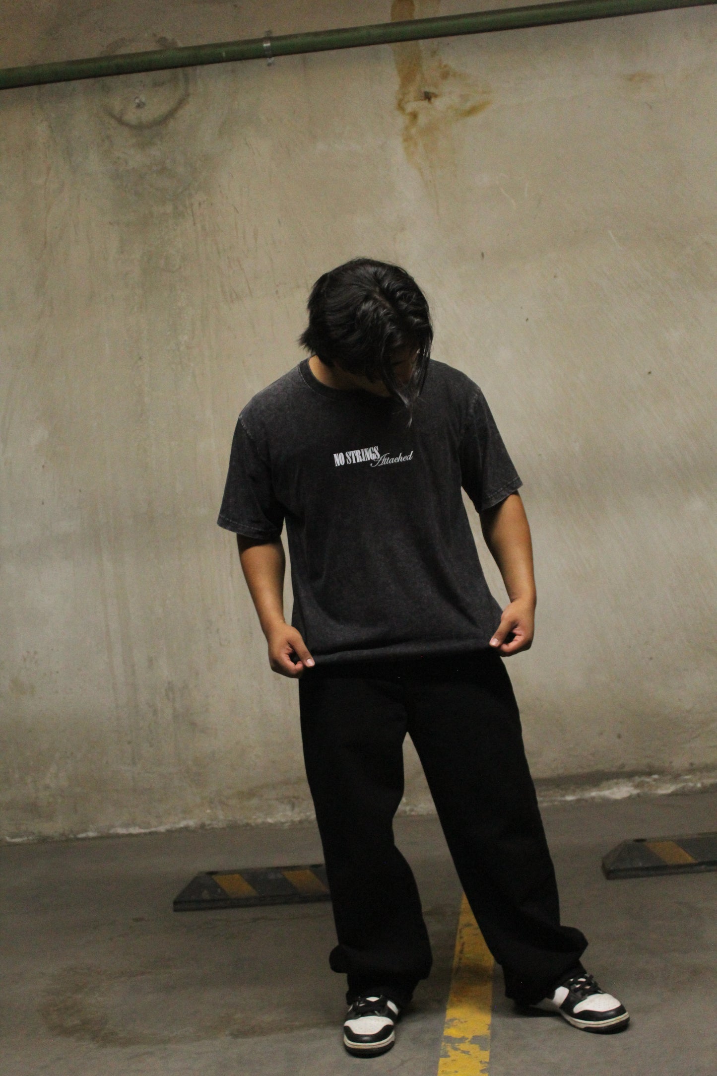 No Strings Attached Playera